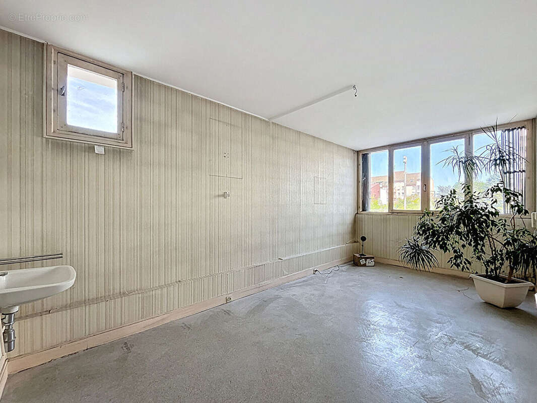 Appartement à SAINT-MICHEL-SUR-ORGE