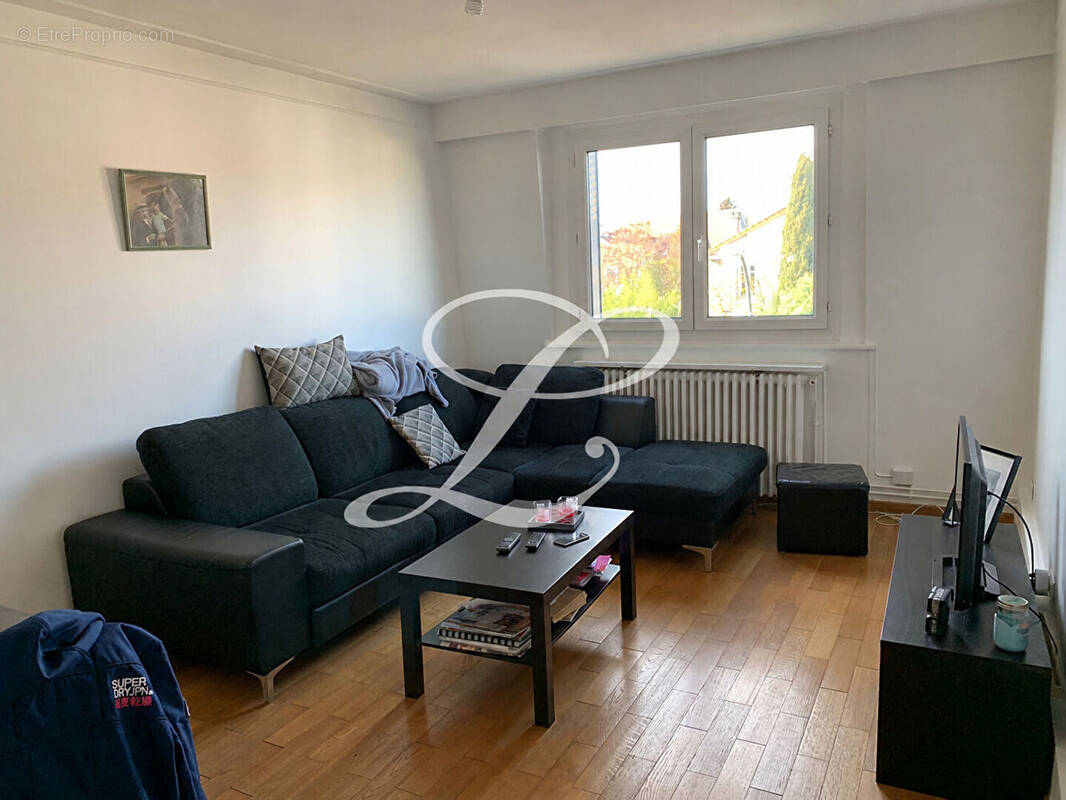Appartement à MAISONS-LAFFITTE