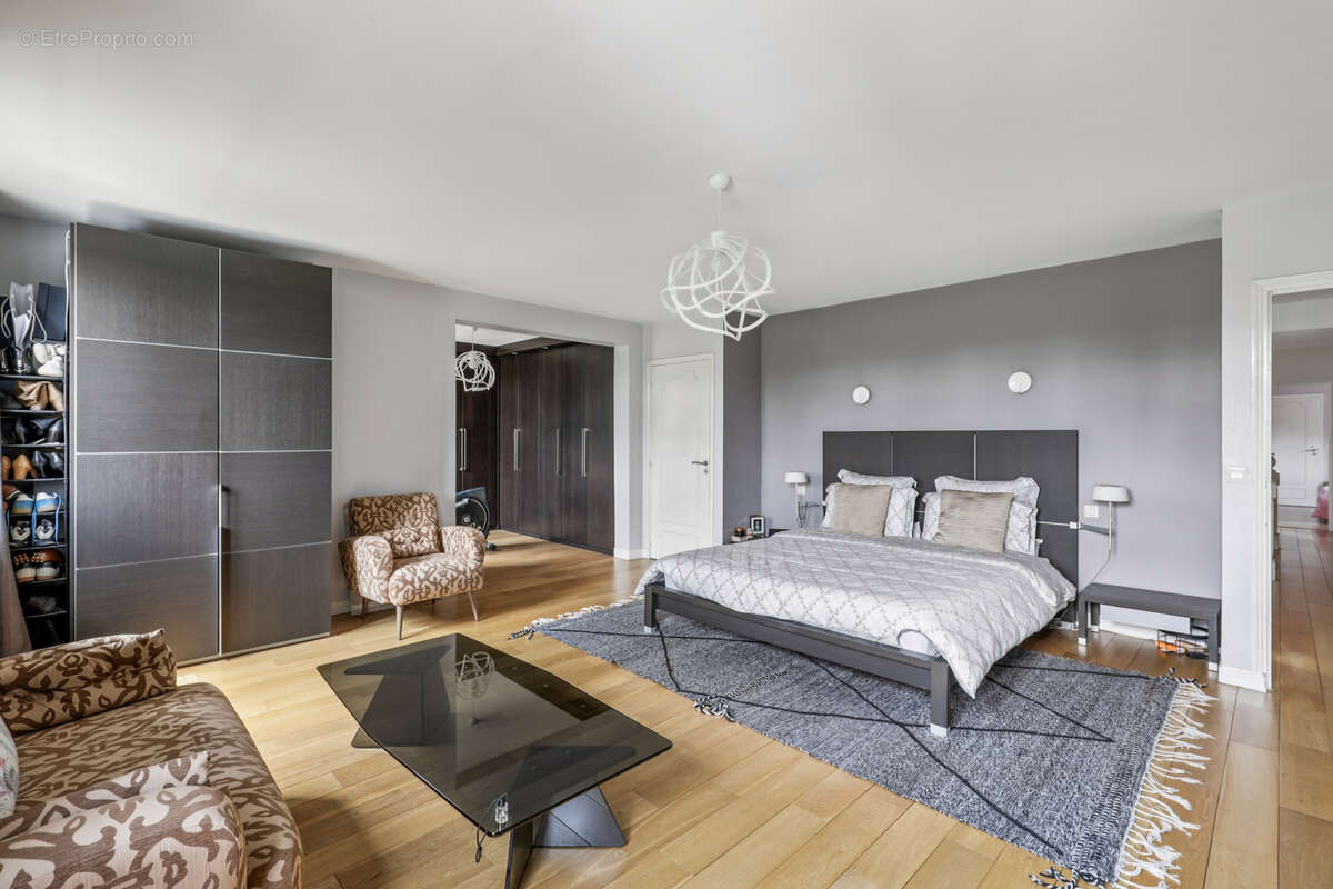 Maison à MAISONS-LAFFITTE