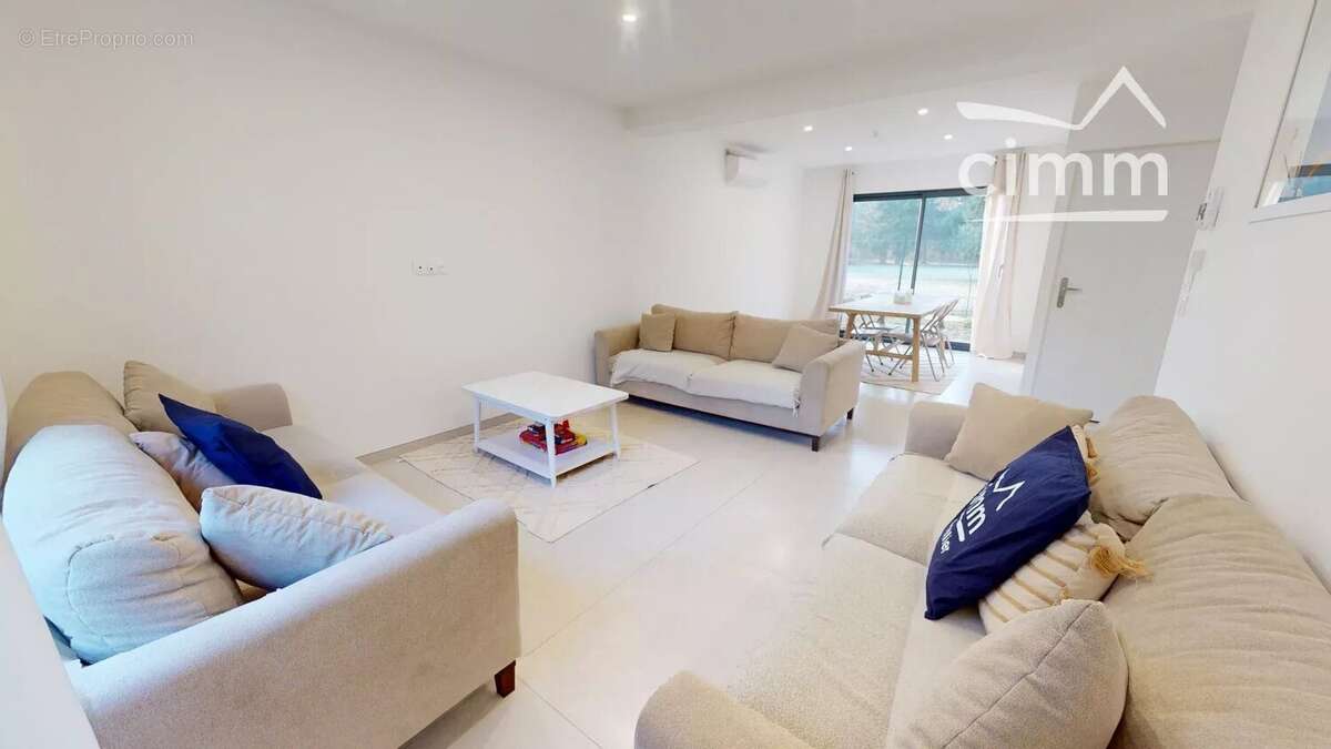 Maison à SAINT-CYR-EN-VAL