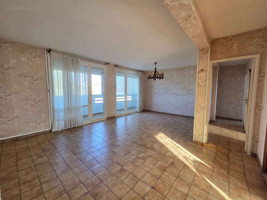 Appartement Saint Quentin 3 pièce(s) 67 m2 - photo 2