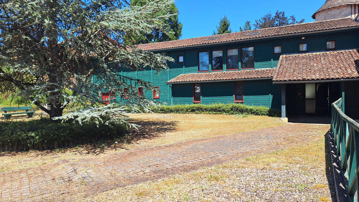 20250711_143726 - Maison à SAINT-PARDOUX-LA-RIVIERE