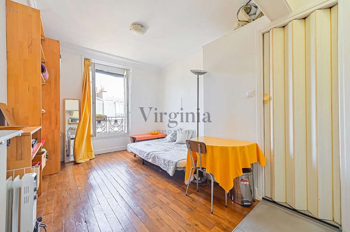 Appartement à PARIS-12E