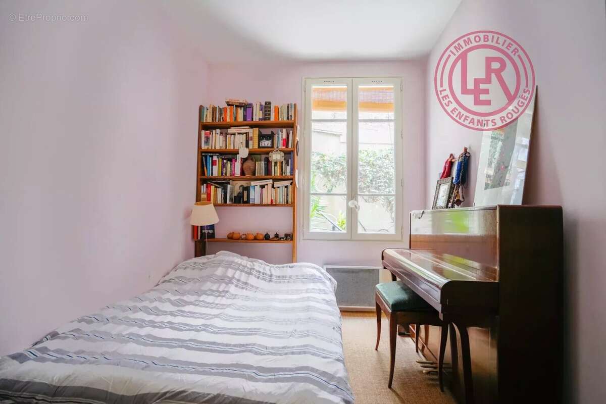 Appartement à PARIS-19E
