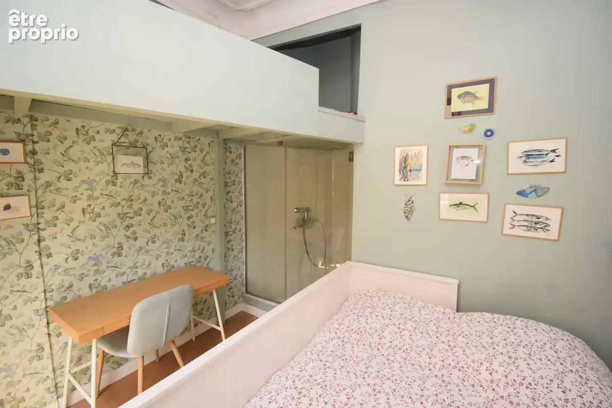 Écusson - Maison de caractère de 117 m2 + dépendance de 30 m2 - photo 4