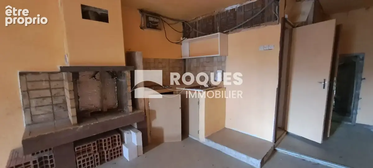 A vendre Le Caylar, Ensemble immobilier avec dépendances et cour attenante - photo 26