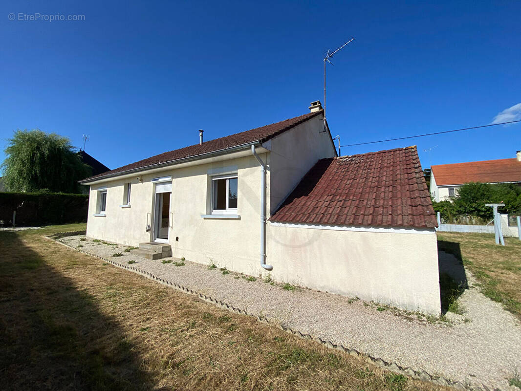 Maison à LA FERTE-MACE