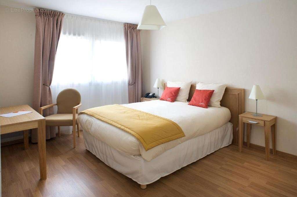 INVESTISSEMENT LOCATIF  Orthez  Résidence Seniors Domitys Les Clés d'Or  6,02 % de rentabilité - photo 4