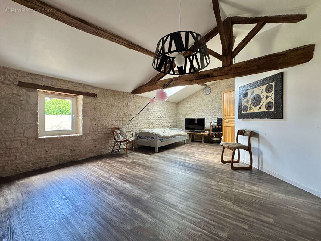 Maison à SAINT-MARD