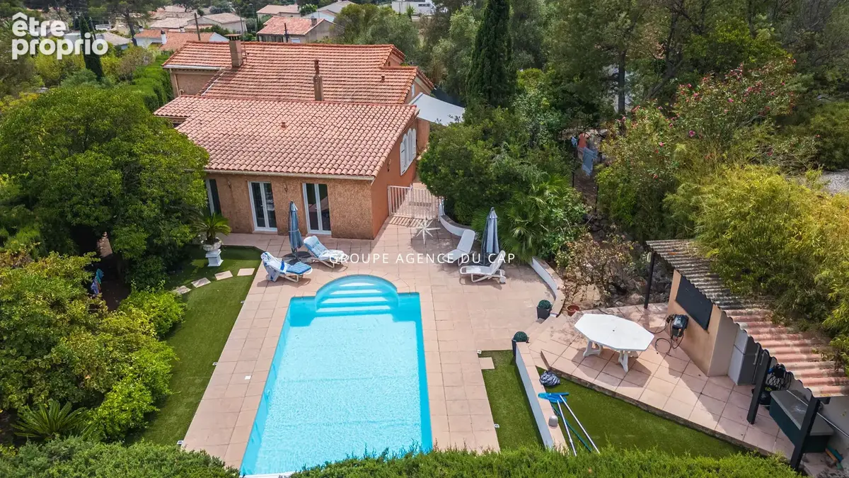 Maison à SAINT-RAPHAEL