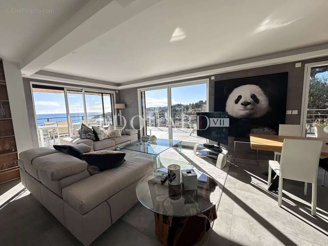 Appartement à ROQUEBRUNE-CAP-MARTIN