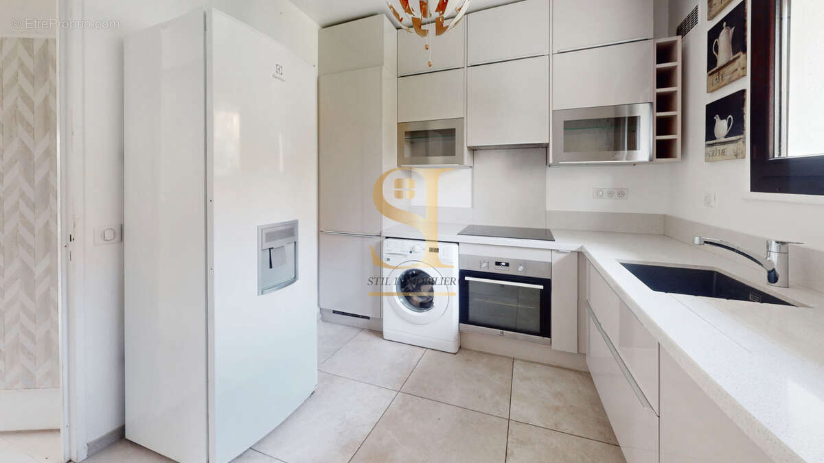 Maison à COURCOURONNES