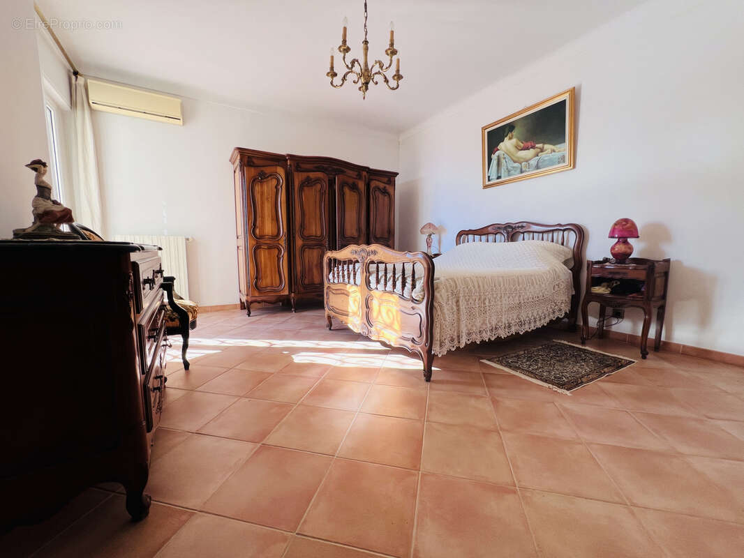 Maison à ROQUEBRUNE-CAP-MARTIN