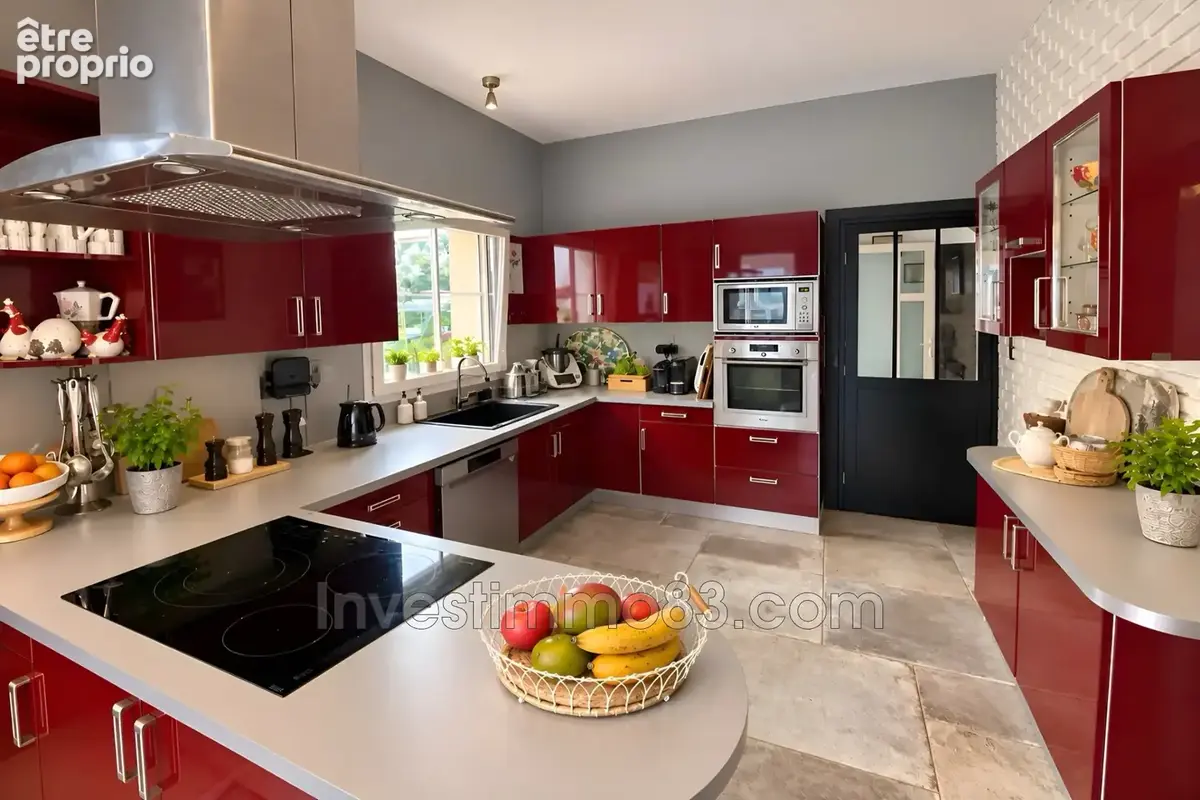 Maison 9 pièces 225 m² à vendre à Pourrieres (83910) - photo 3