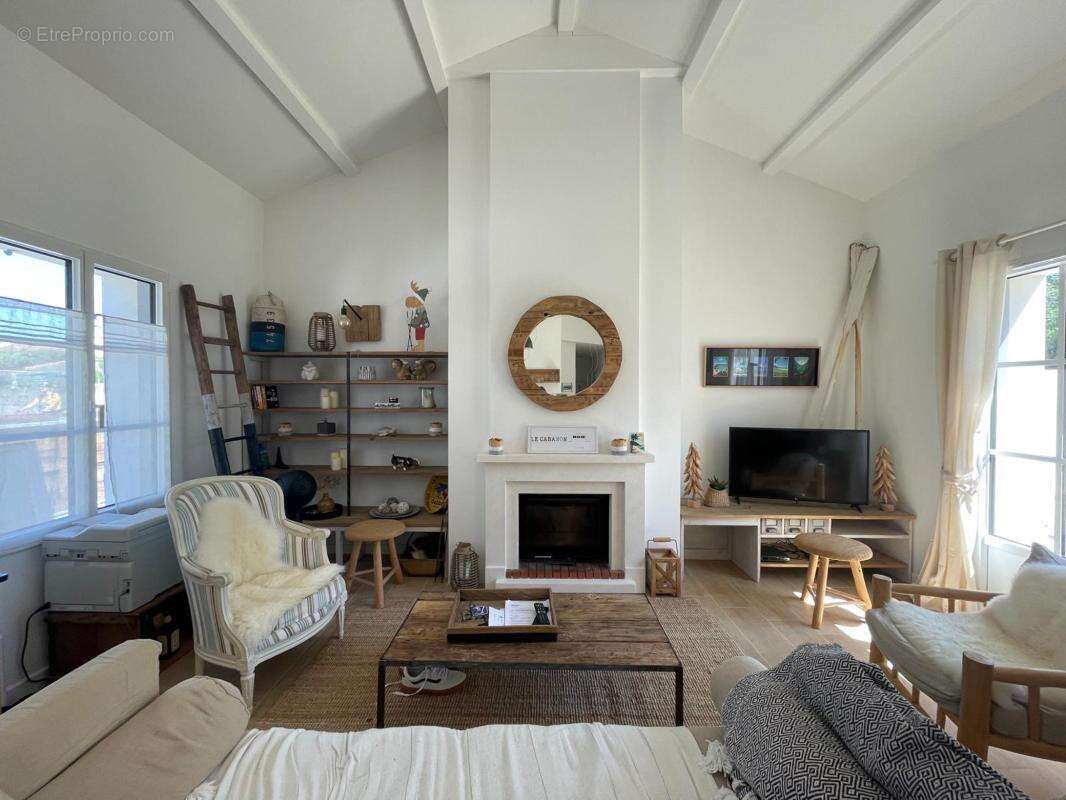 Maison 96 m² à L'epine  - photo 4