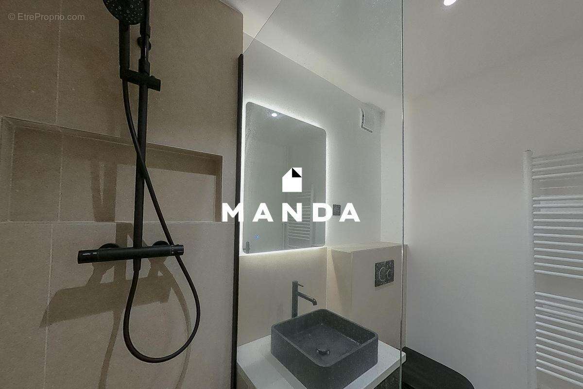 Appartement à NANTERRE