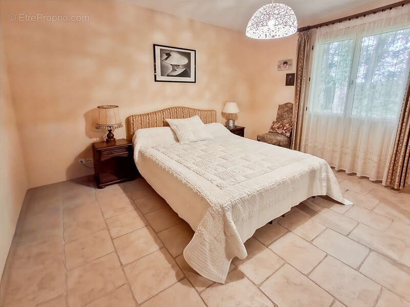 Maison à BOUGLAINVAL