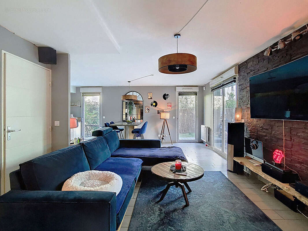 Appartement à LYON-8E