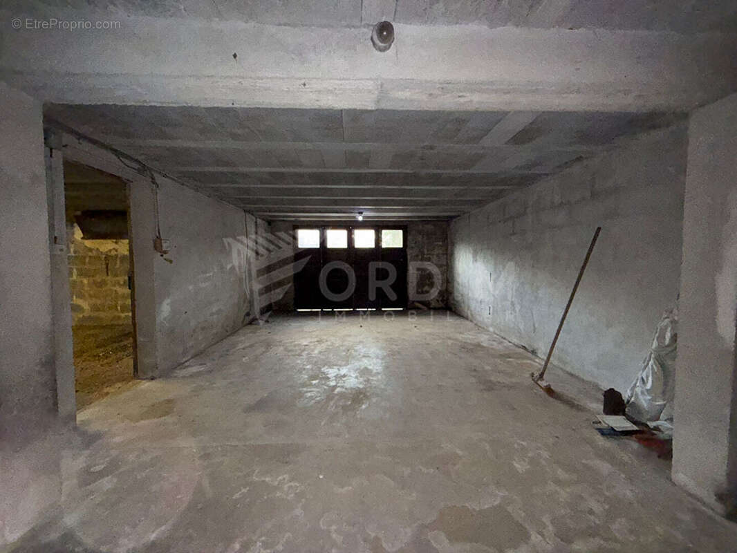 Maison à COSNE-COURS-SUR-LOIRE