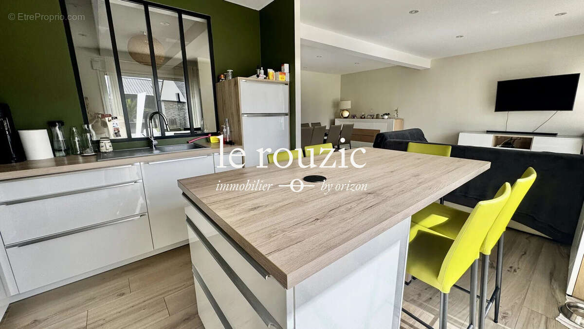 Maison 145 m² à Sene  - photo 4