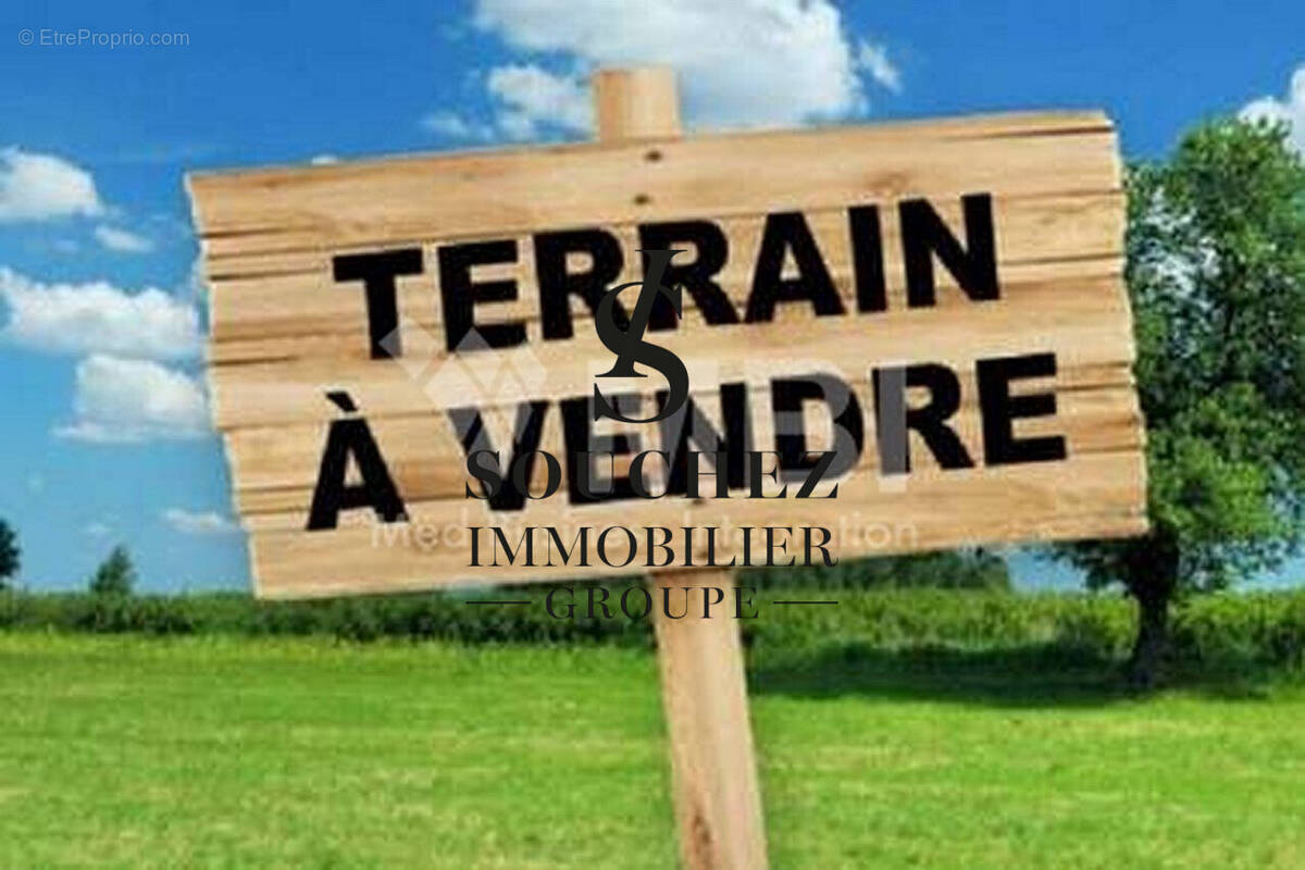 Terrain à GOUY-SERVINS