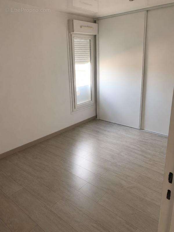 Appartement à GENLIS