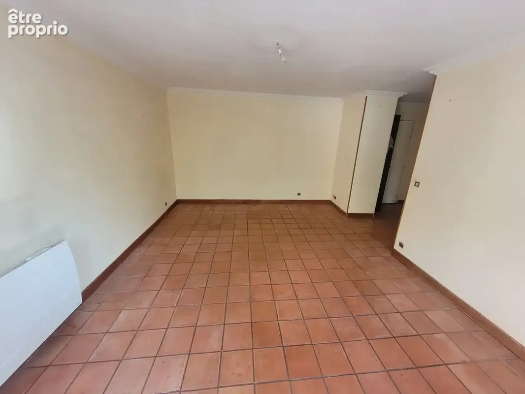 Appartement 2 pièces 47 m² à vendre à Le Bourget (93350) - photo 2