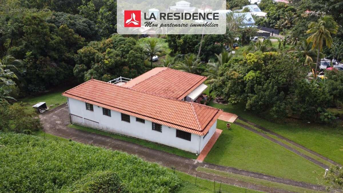 Maison à FORT-DE-FRANCE