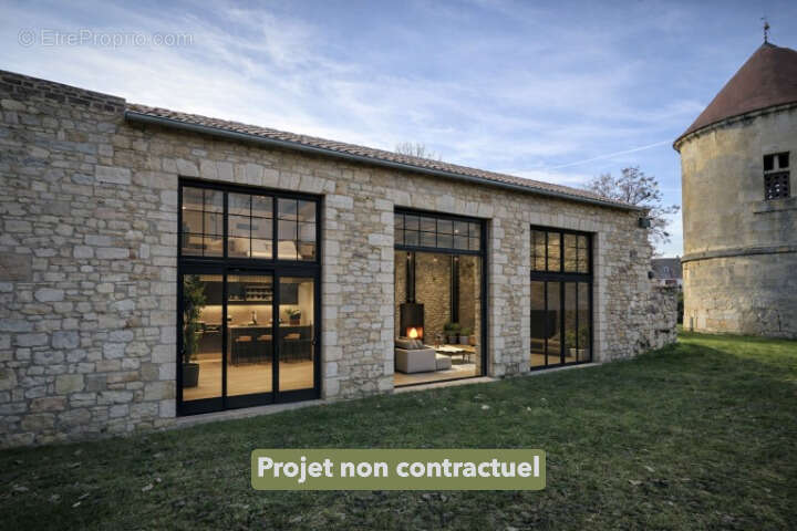 Maison à COMPIEGNE
