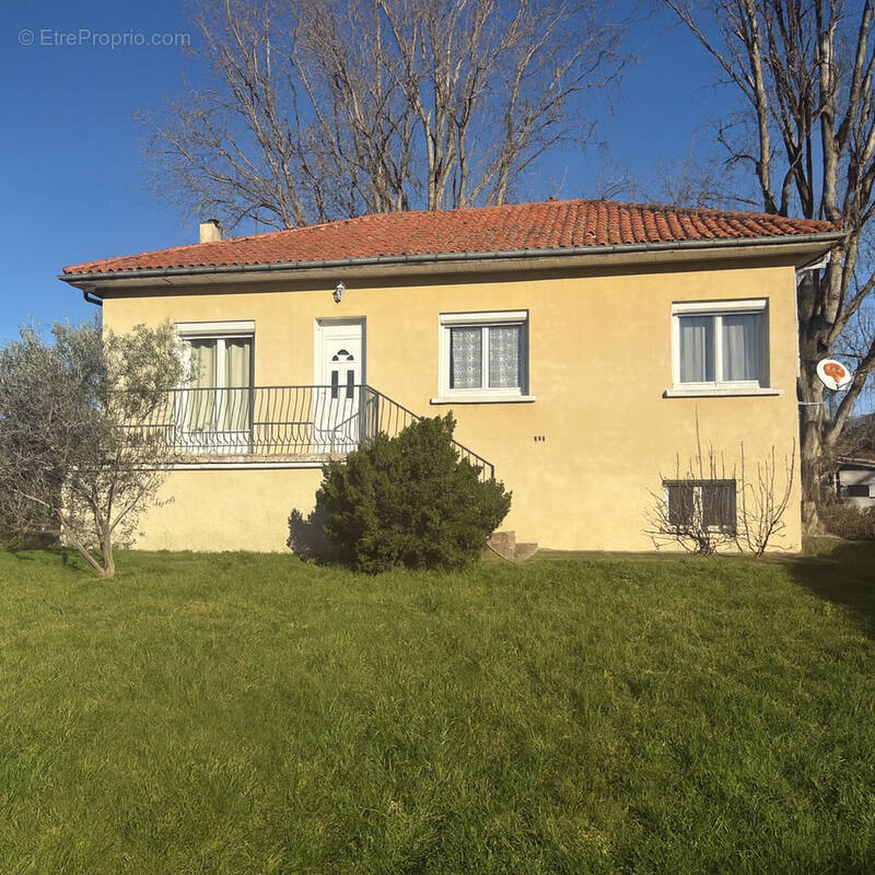 Maison à MONTPEZAT