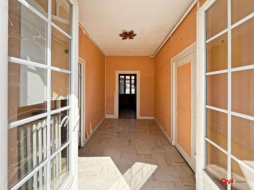 Maison de village au grand potentiel – Binas (Hameau calme) - photo 2