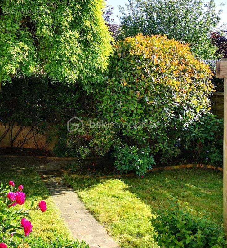 Maison à NOISY-LE-ROI