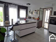 Appartement à POUSSAN