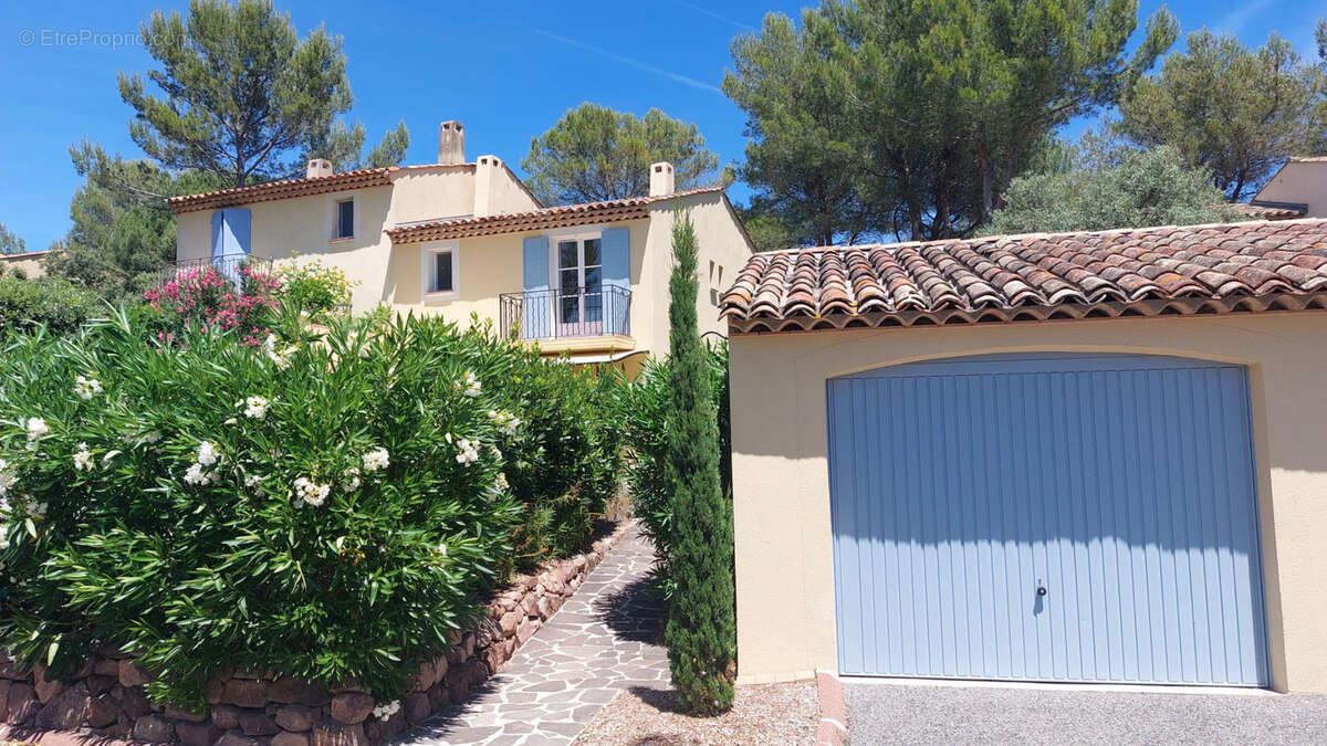 Maison à LA MOTTE