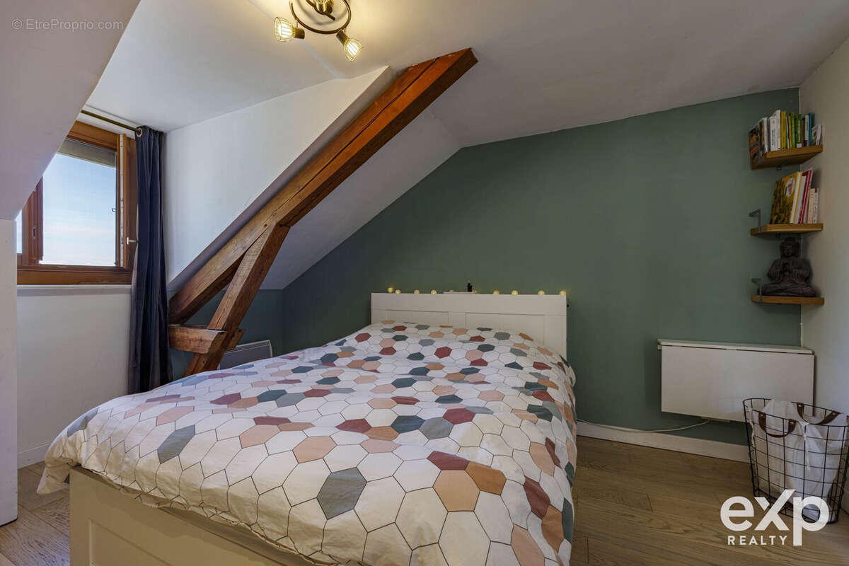 Appartement à EVIAN-LES-BAINS