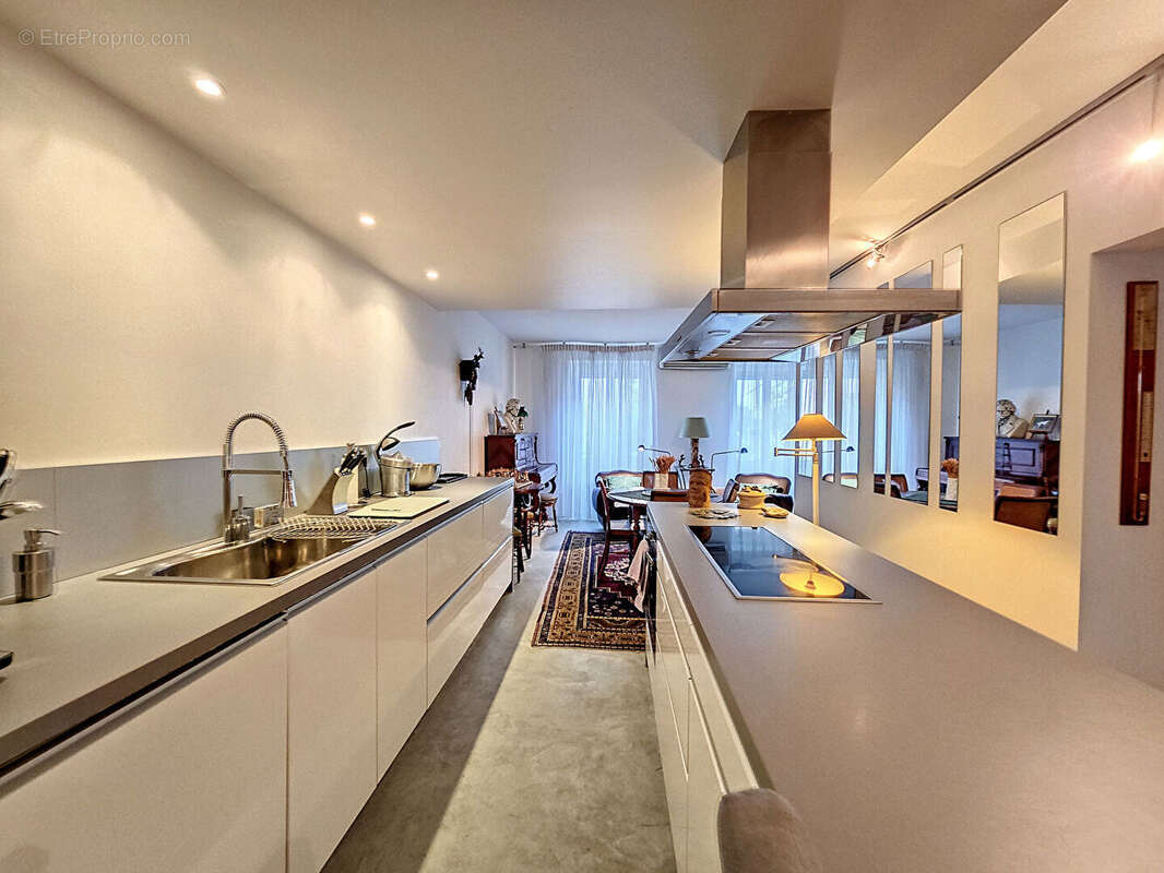 Superbe Maison de ville 6 pièces 200 m2 Avignon - photo 5