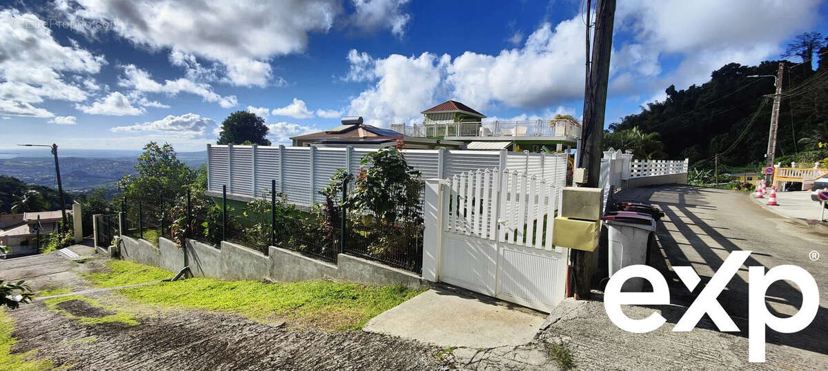 Maison à LE VAUCLIN