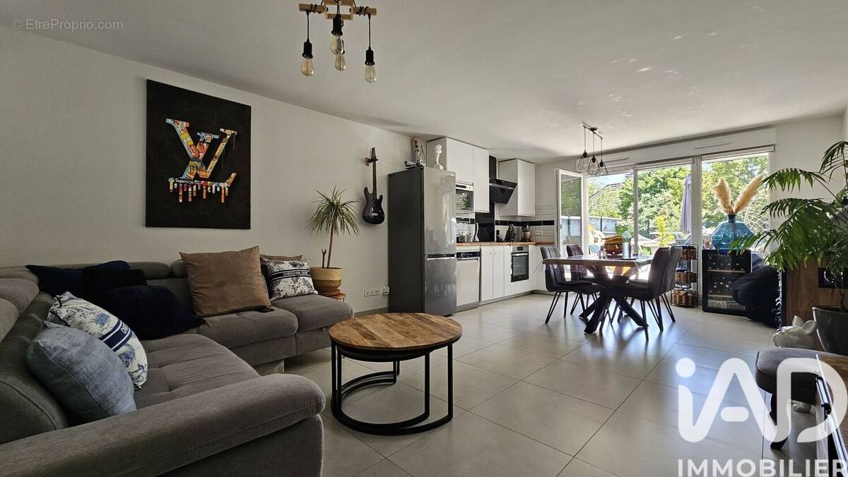 Photo 1 - Appartement à PONTAULT-COMBAULT