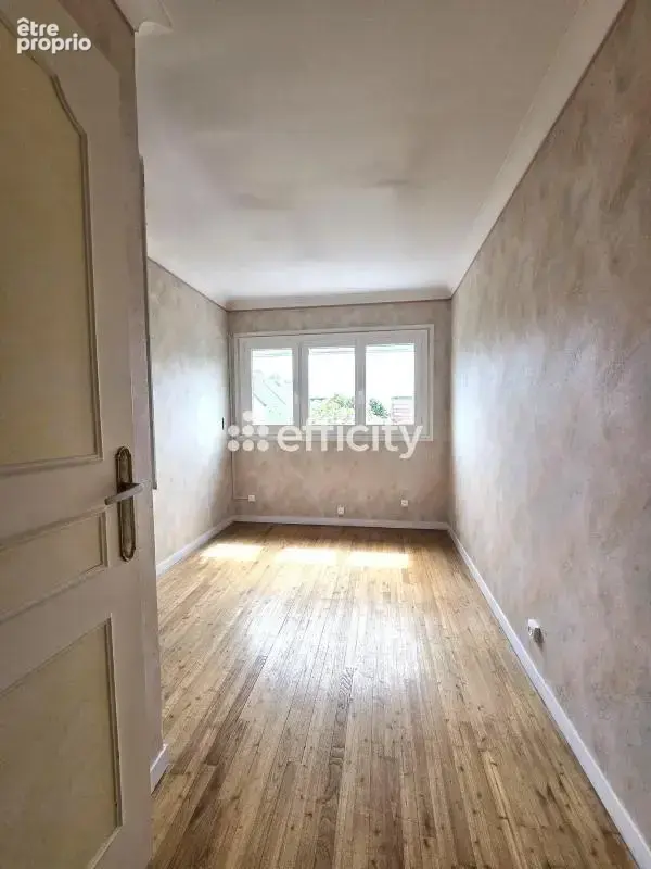 Maison 4 pièces 81 m² à vendre à Maurepas (78310) - photo 7