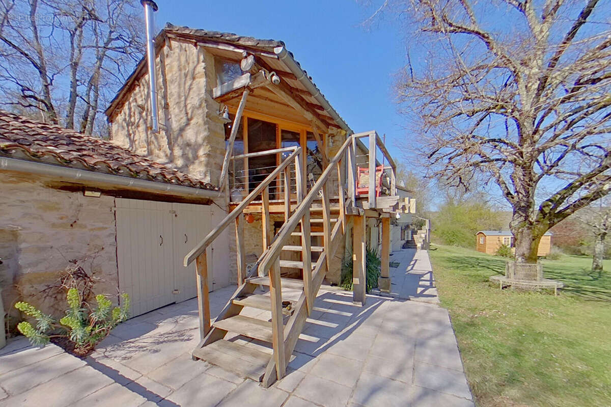 Maison à SAINT-ANTONIN-NOBLE-VAL