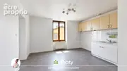 Appartement à CHAZELLES-SUR-LYON