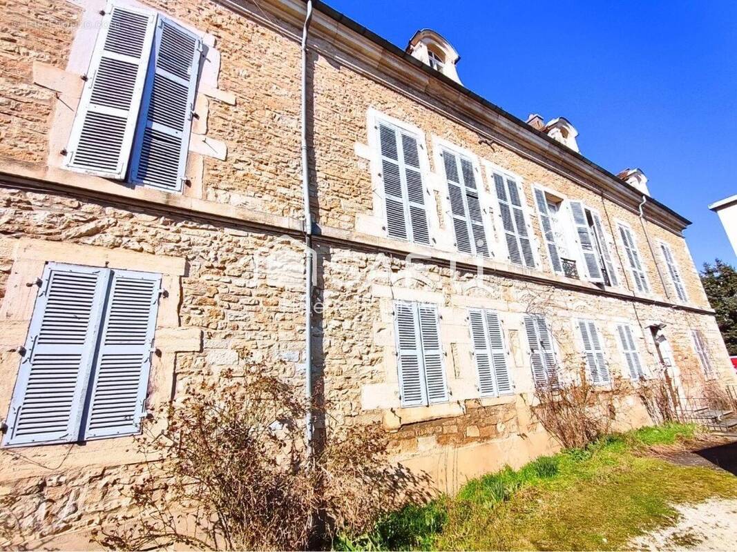 Photo 1 - Appartement à GENLIS