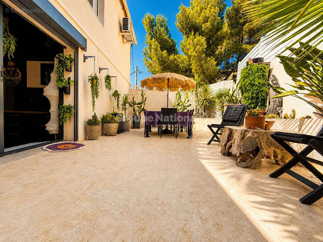 Rez-de-jardin de type 4 avec places de parking - photo 11