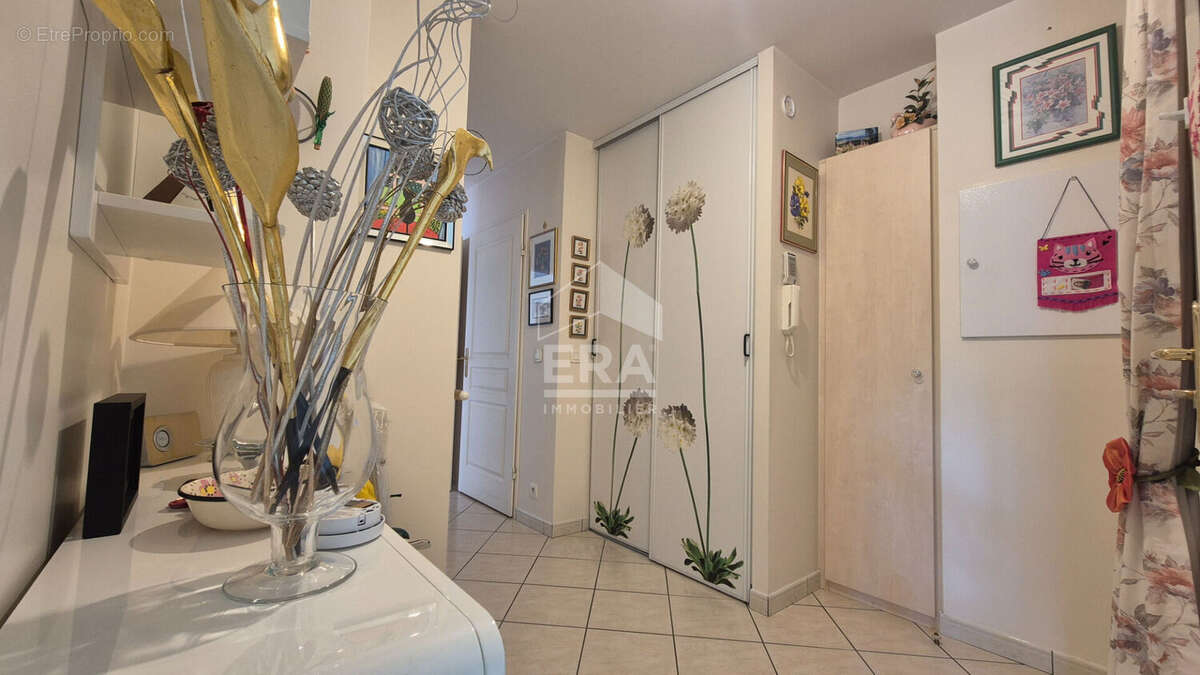 Appartement à BRIE-COMTE-ROBERT