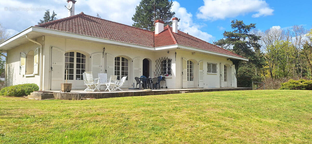 Maison à BOURG-EN-BRESSE