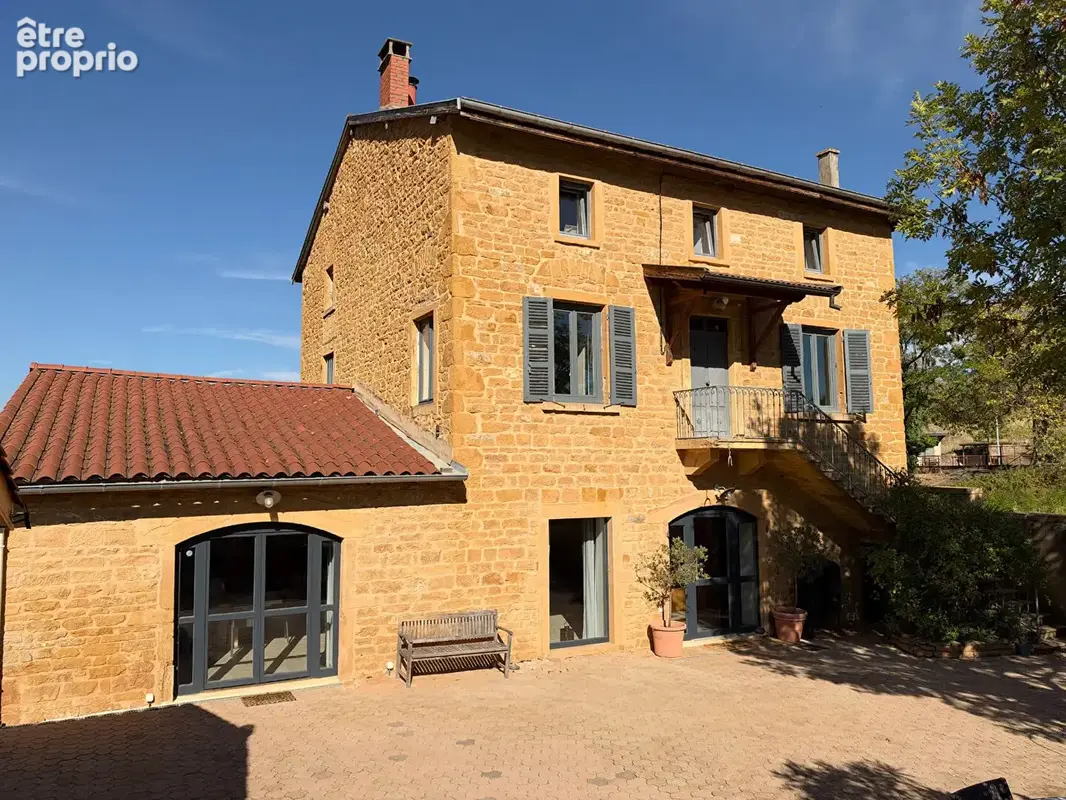 Ville Sur Jarnioux - Maison de caractère en pierres dorées, 6 chambres, piscine et jardin - photo 8