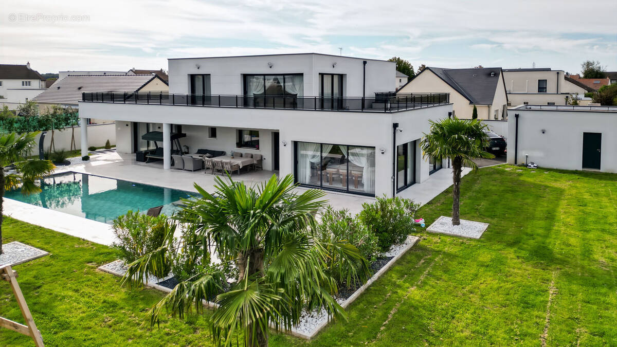 Maison à JOUE-LES-TOURS