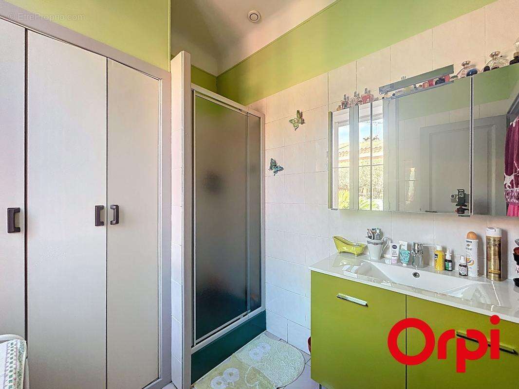 Maison à SIX-FOURS-LES-PLAGES