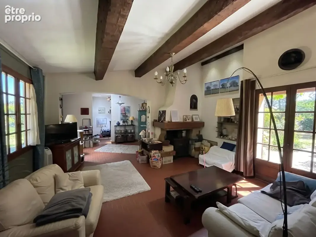 Maison avec grand terrain et vue exceptionnelle - photo 2