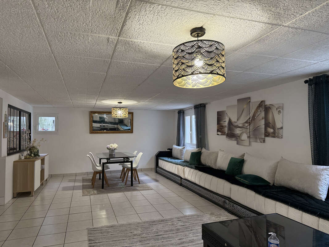 Maison à PONT-DU-CHATEAU